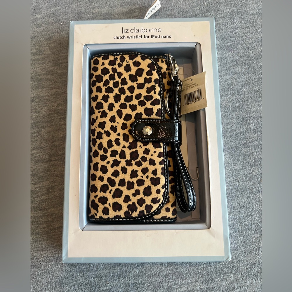 Liz‎ Claiborne Animal Print Clutch Wristlet for IPod Nano Vintage Classic New - Picture 3 of 8